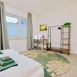 Apartmán Fine Living - Zentral, Barrierefrei Mit Terrasse & 24h Parkhaus In Naehe *