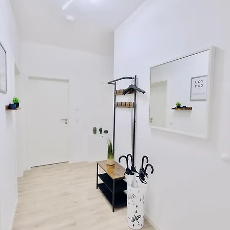 Fine Living - Zentral, Barrierefrei Mit Terrasse & 24h Parkhaus In Naehe Appartement