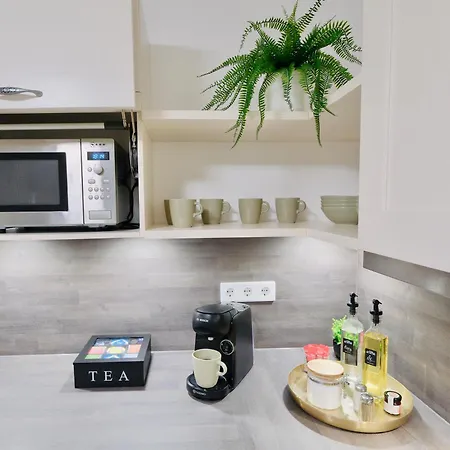 Fine Living - Zentral, Barrierefrei Mit Terrasse & 24h Parkhaus In Naehe Peine