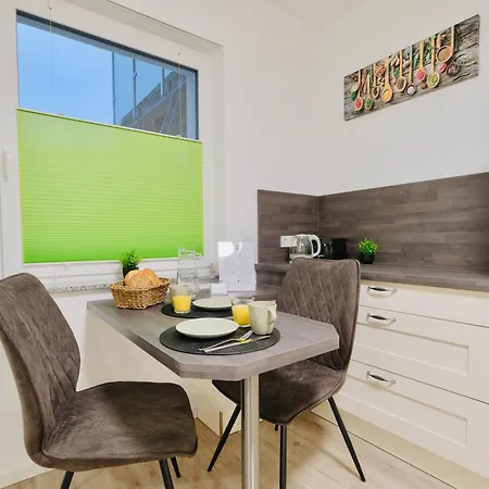 Fine Living - Zentral, Barrierefrei Mit Terrasse & 24h Parkhaus In Naehe Appartement