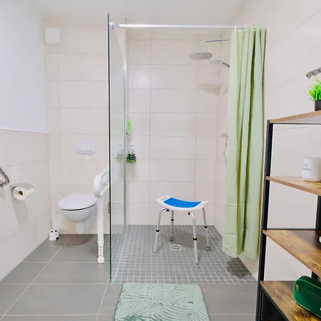 Апартаменты Fine Living - Zentral, Barrierefrei Mit Terrasse & 24h Parkhaus In Naehe