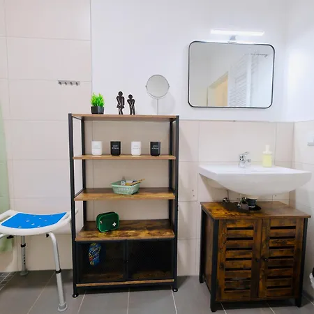 Апартаменты Fine Living - Zentral, Barrierefrei Mit Terrasse & 24h Parkhaus In Naehe *