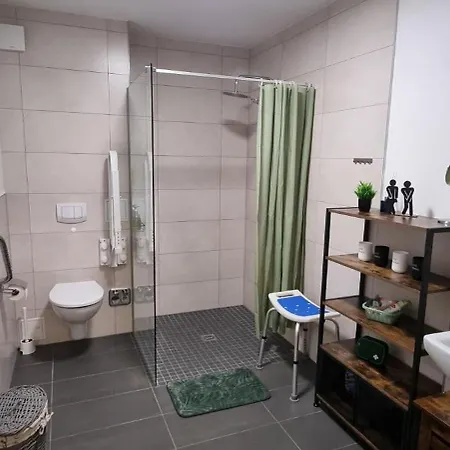 Fine Living - Zentral, Barrierefrei Mit Terrasse & 24h Parkhaus In Naehe Appartement Peine