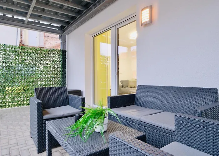 Fine Living - Zentral, Barrierefrei Mit Terrasse & 24h Parkhaus In Naehe * パイネ