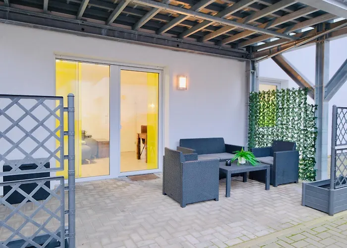 Fine Living - Zentral, Barrierefrei Mit Terrasse & 24h Parkhaus In Naehe Peine