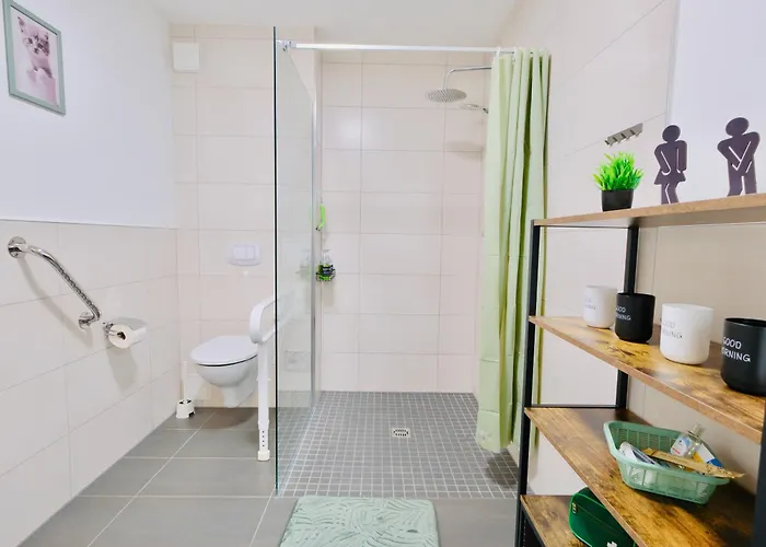 Fine Living - Zentral, Barrierefrei Mit Terrasse & 24h Parkhaus In Naehe Appartement